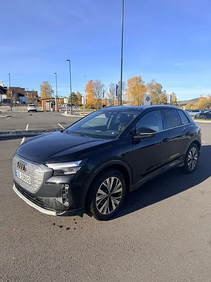 Audi Q4 E-Tron 2022 photo 2