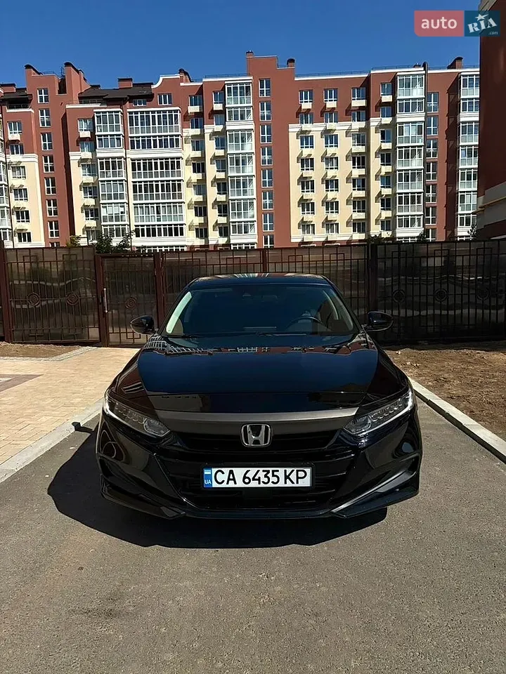 Honda Accord 2021 photo 2