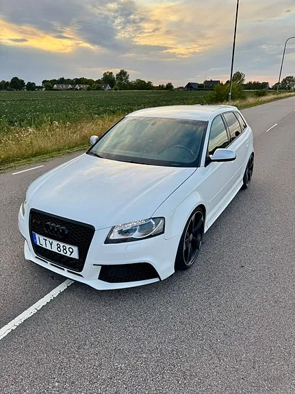 Audi Rs3 2012 photo 2