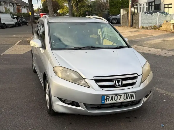 Honda Fr-V