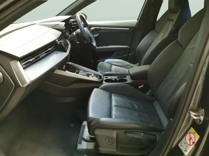 Audi A3 2024 photo 4