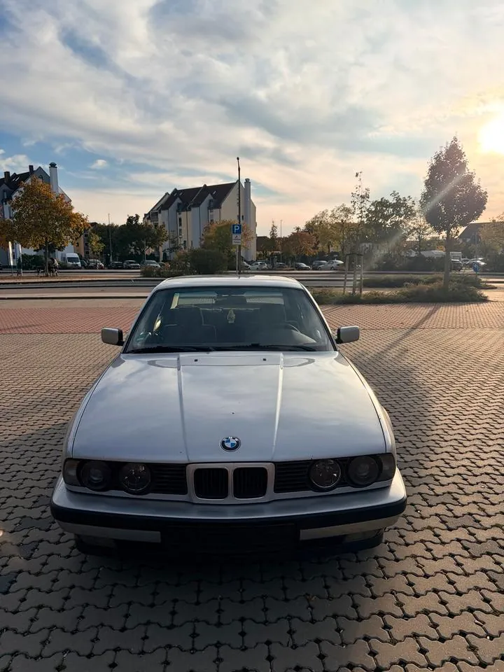 BMW E34