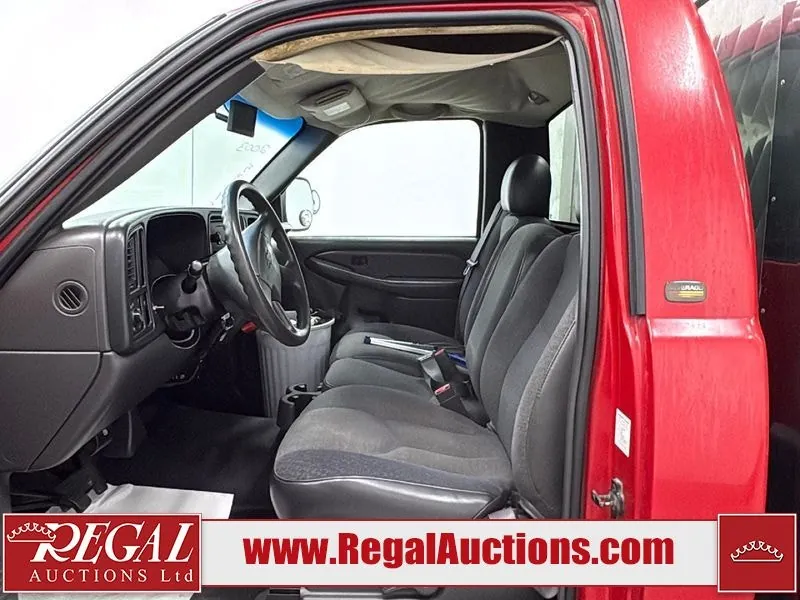 Chevrolet Silverado 3500 2003 photo 5
