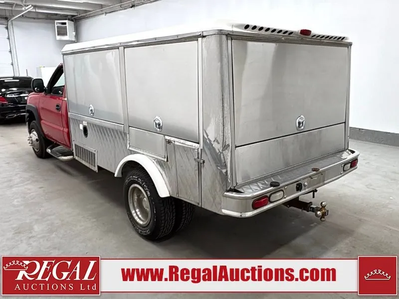 Chevrolet Silverado 3500 2003 photo 4