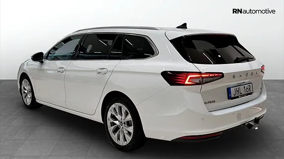 Skoda Superb 2025 photo 3