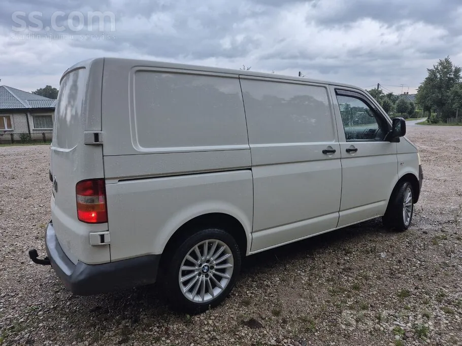 Volkswagen T5 2008 photo 3