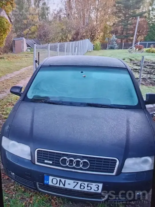 Audi A4 2002 photo 2