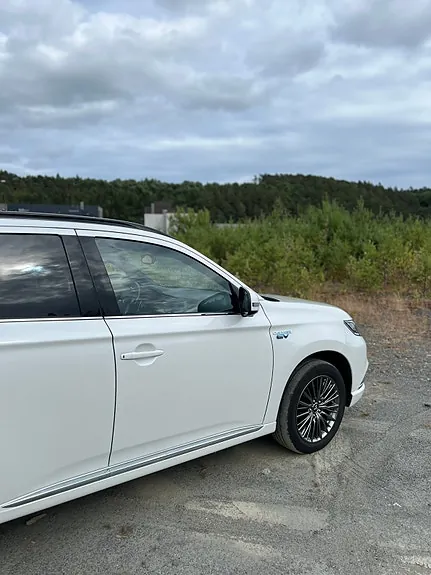 Mitsubishi Outlander 2019 photo 3