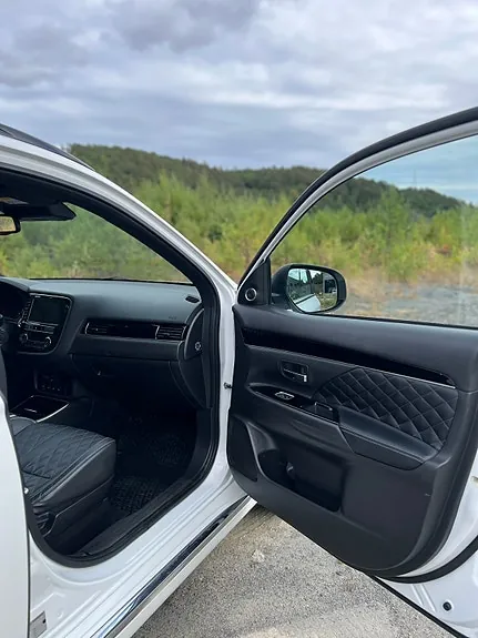 Mitsubishi Outlander 2019 photo 4