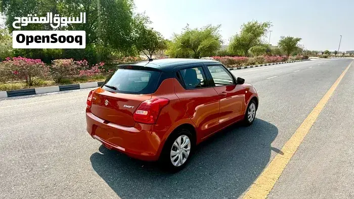 Suzuki Swift 2023 photo 2