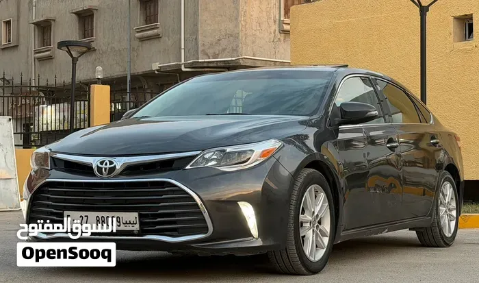 Toyota Avalon 2015 photo 2