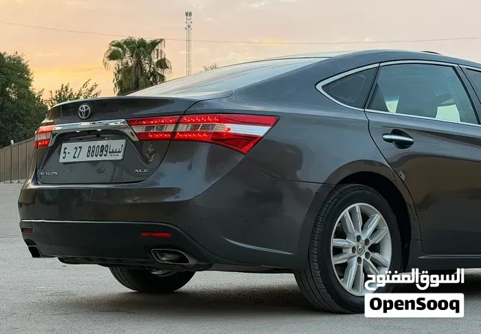 Toyota Avalon 2015 photo 4