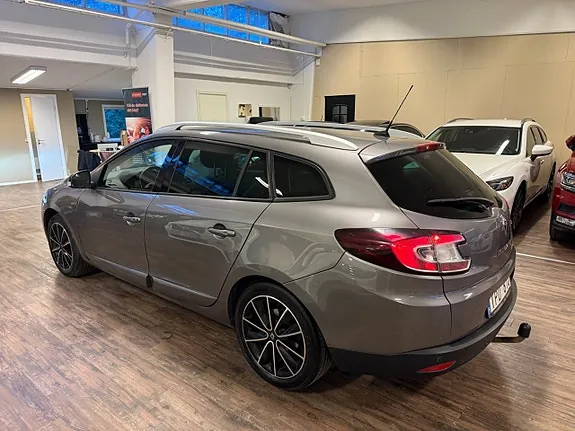 Renault Megane 2013 photo 2