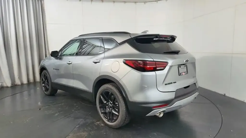Chevrolet Blazer 2026 photo 4