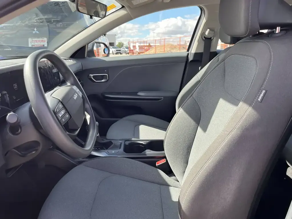 Kia K4 2025 photo 2