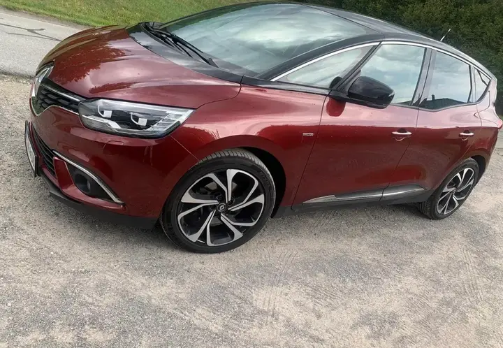 Renault Scenic 2019 photo 2