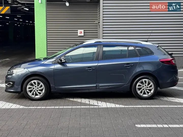 Renault Megane 2015 photo 3