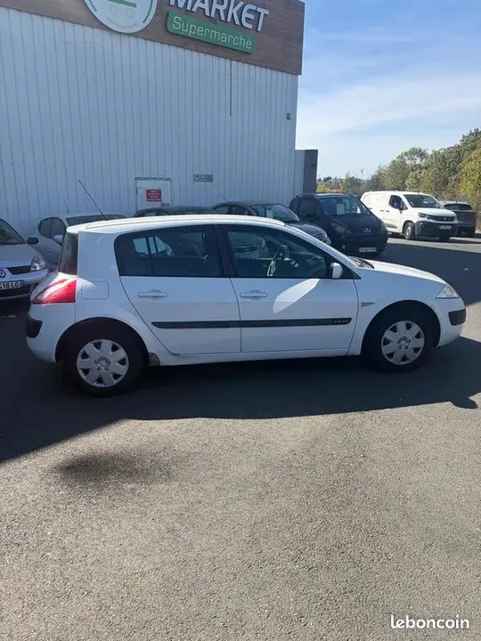 Renault Megane 2003 photo 3