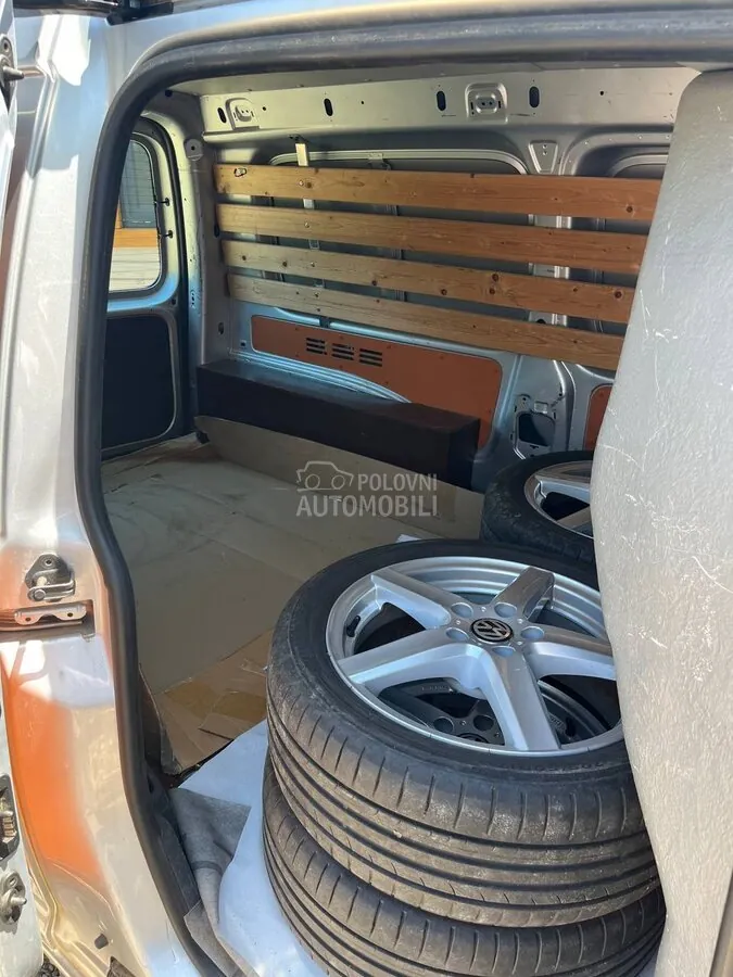 Volkswagen Caddy 2014 photo 4