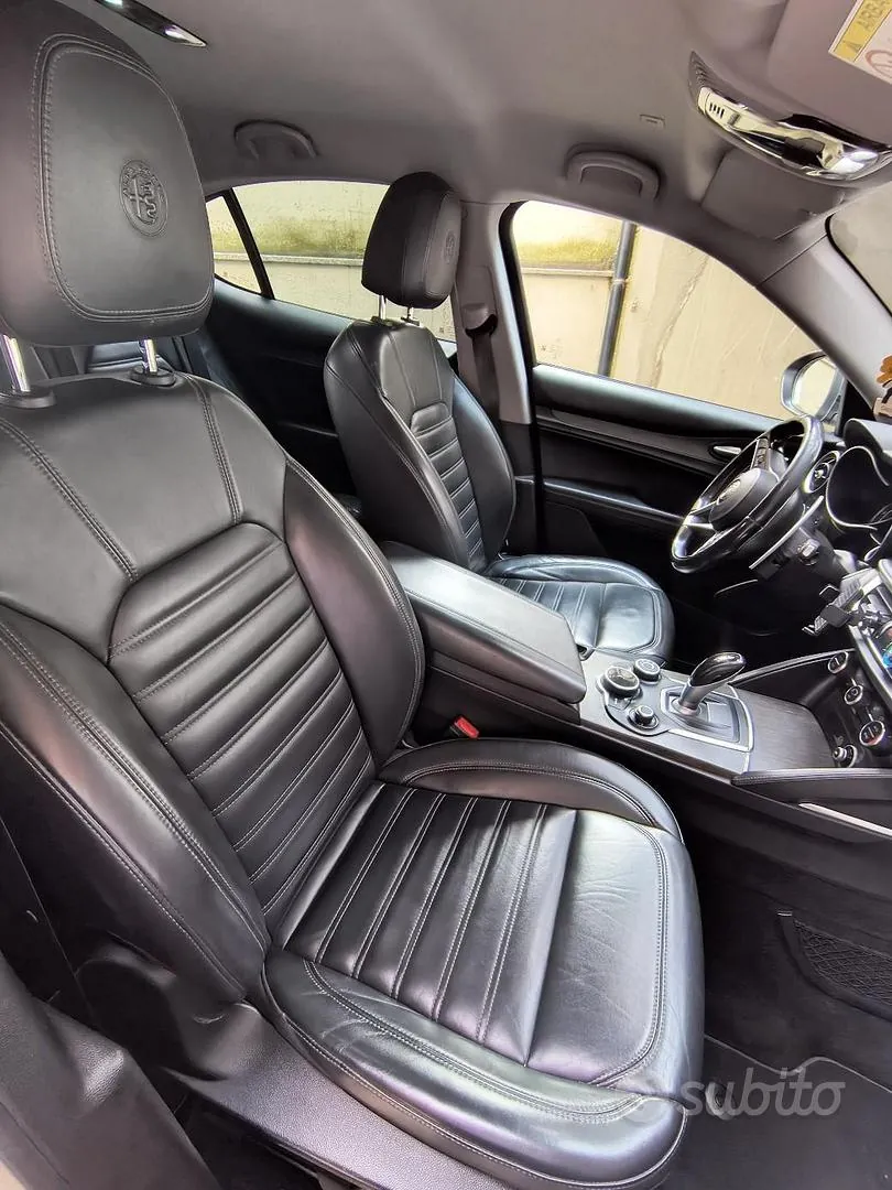Alfa Romeo Stelvio 2018 photo 3