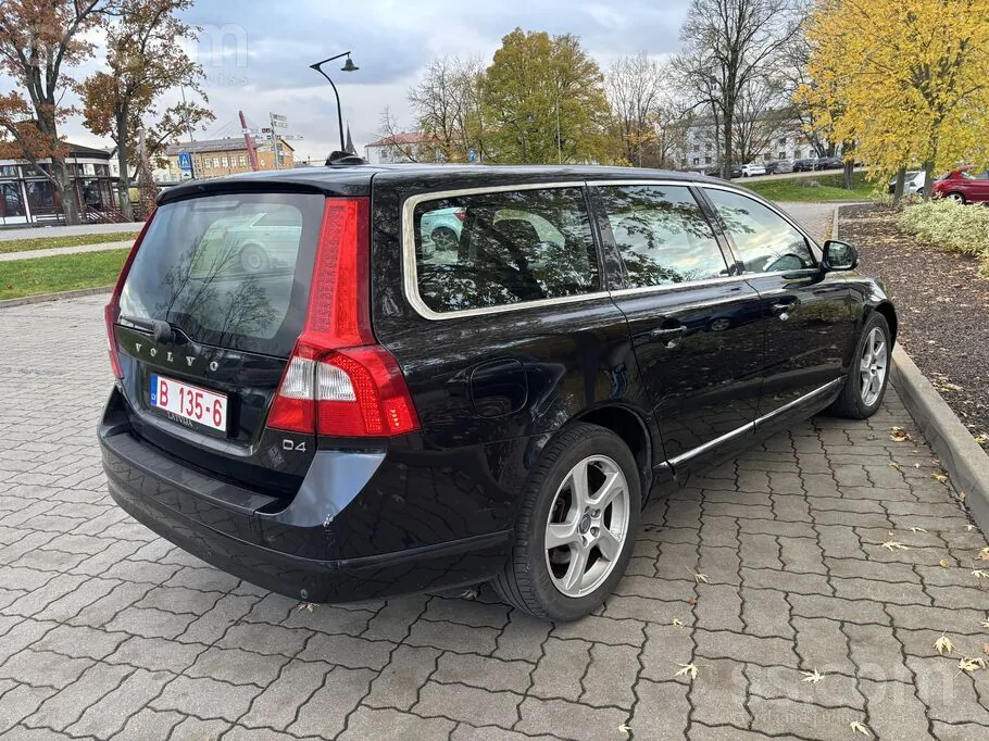 Volvo V70 2013 photo 3