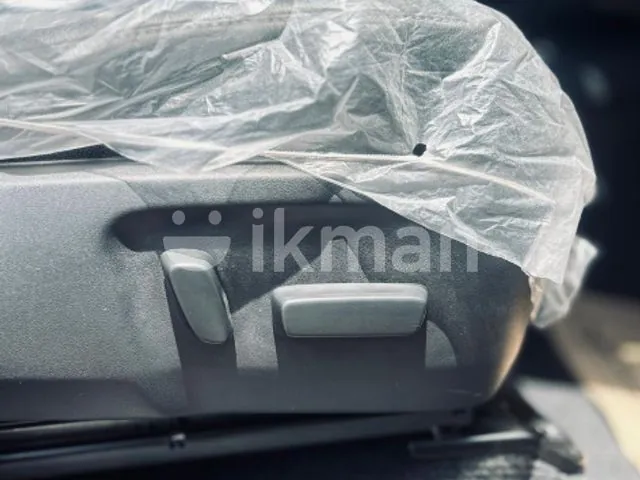 Toyota Hilux 2025 photo 4