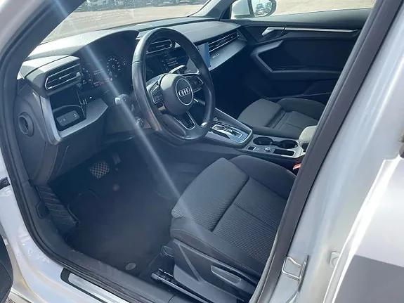 Audi A3 2024 photo 5