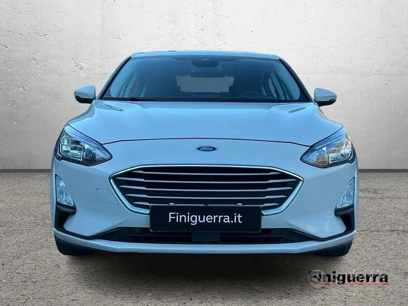 Ford Focus 2020 photo 2