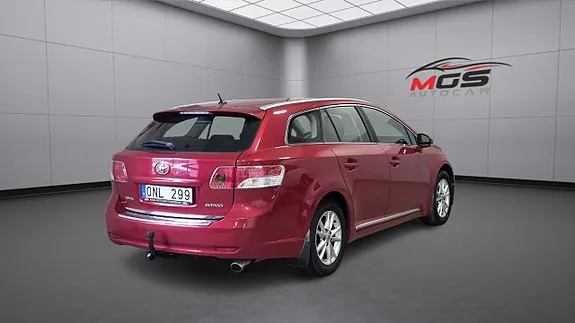 Toyota Avensis 2010 photo 4