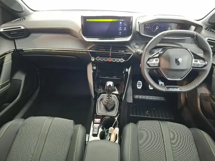 Peugeot 208 2026 photo 3