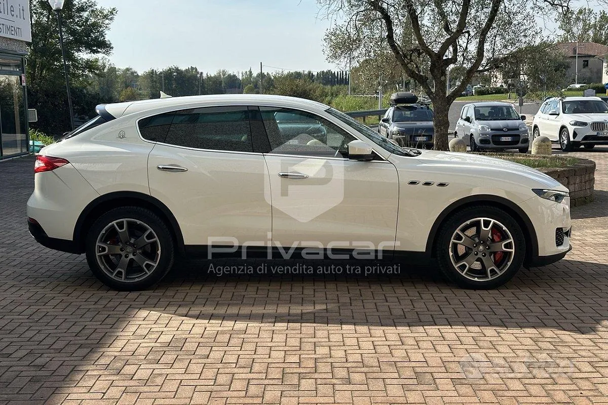 Maserati Levante 2019 photo 4
