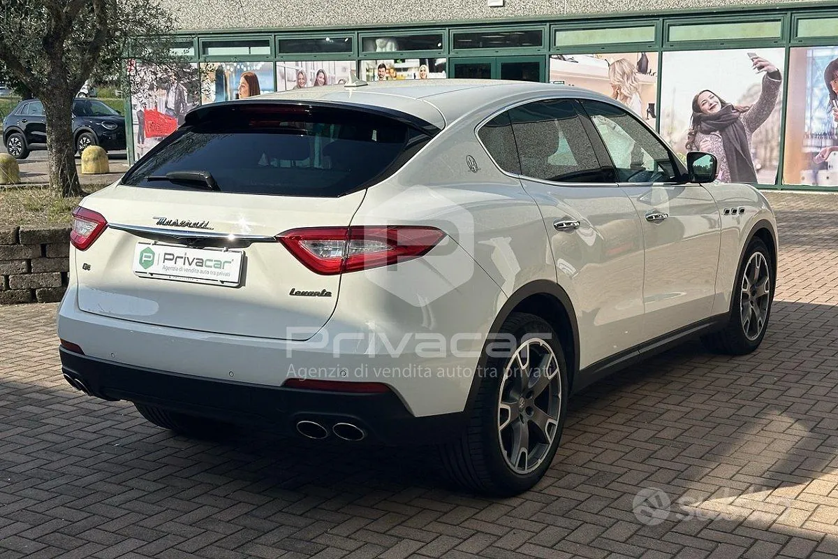 Maserati Levante 2019 photo 5