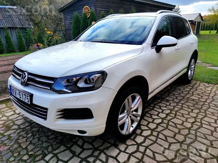 Volkswagen Touareg