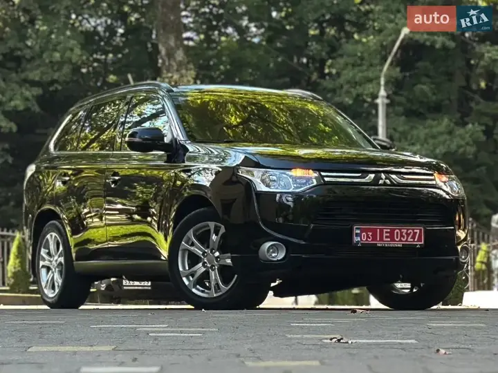 Mitsubishi Outlander 2013 photo 5