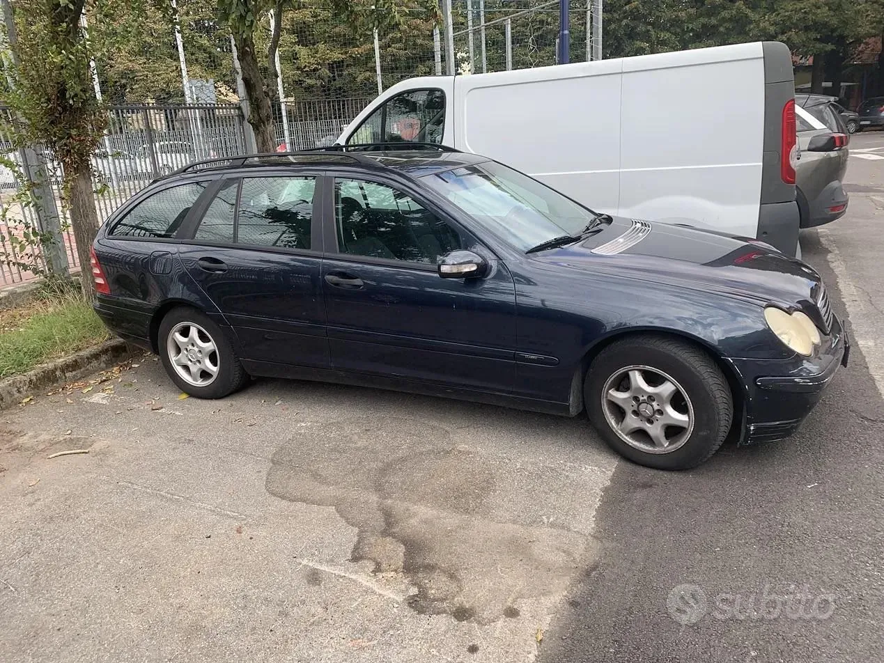 Mercedes-Benz C-Class 2002 photo 3