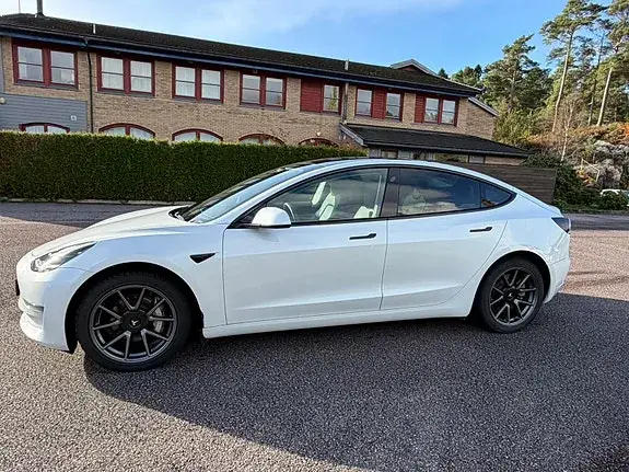 Tesla Model 3 2019 photo 3