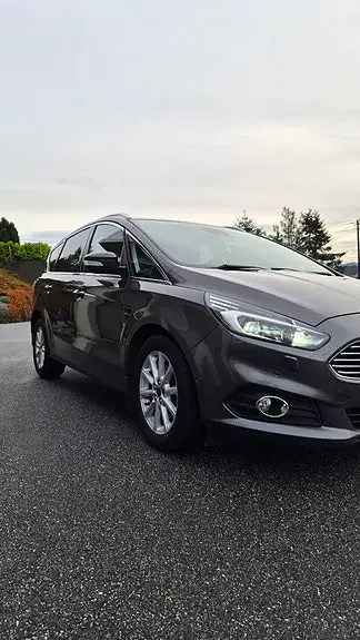 Ford S-Max 2017 photo 4