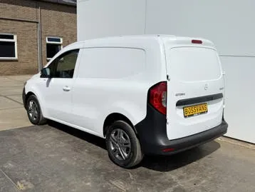 Mercedes-Benz Citan 2024 photo 2