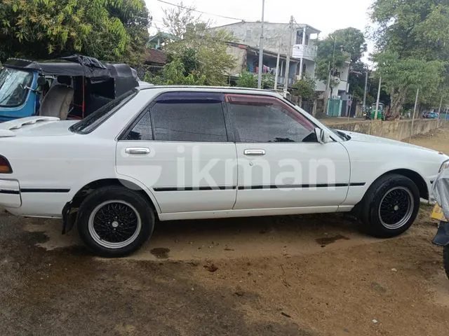 Toyota Carina 1992 photo 2