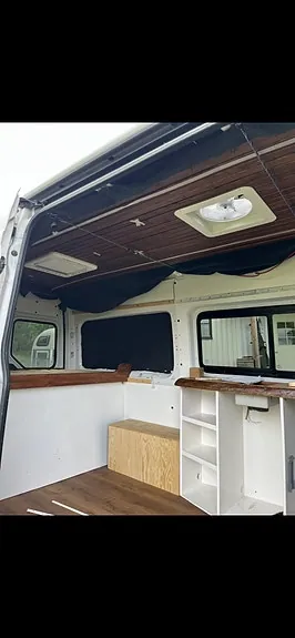 Volkswagen Crafter 2019 photo 2