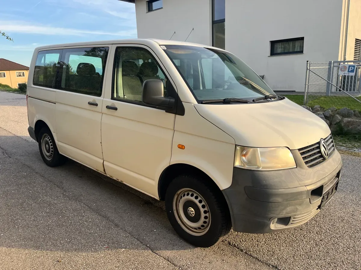 Volkswagen T5 2006 photo 2