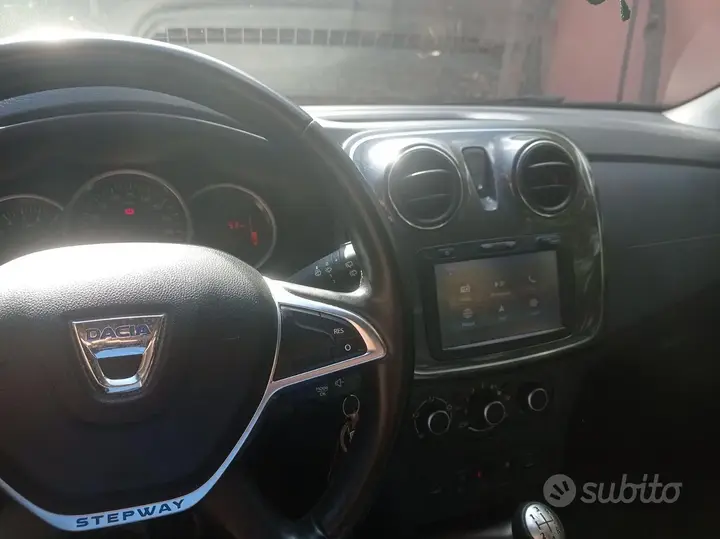 Dacia Sandero Stepway 2018 photo 4