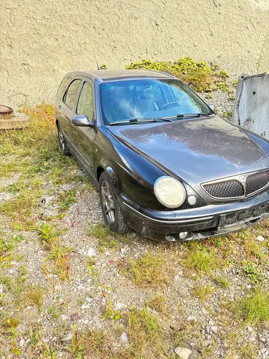 Lancia Lybra