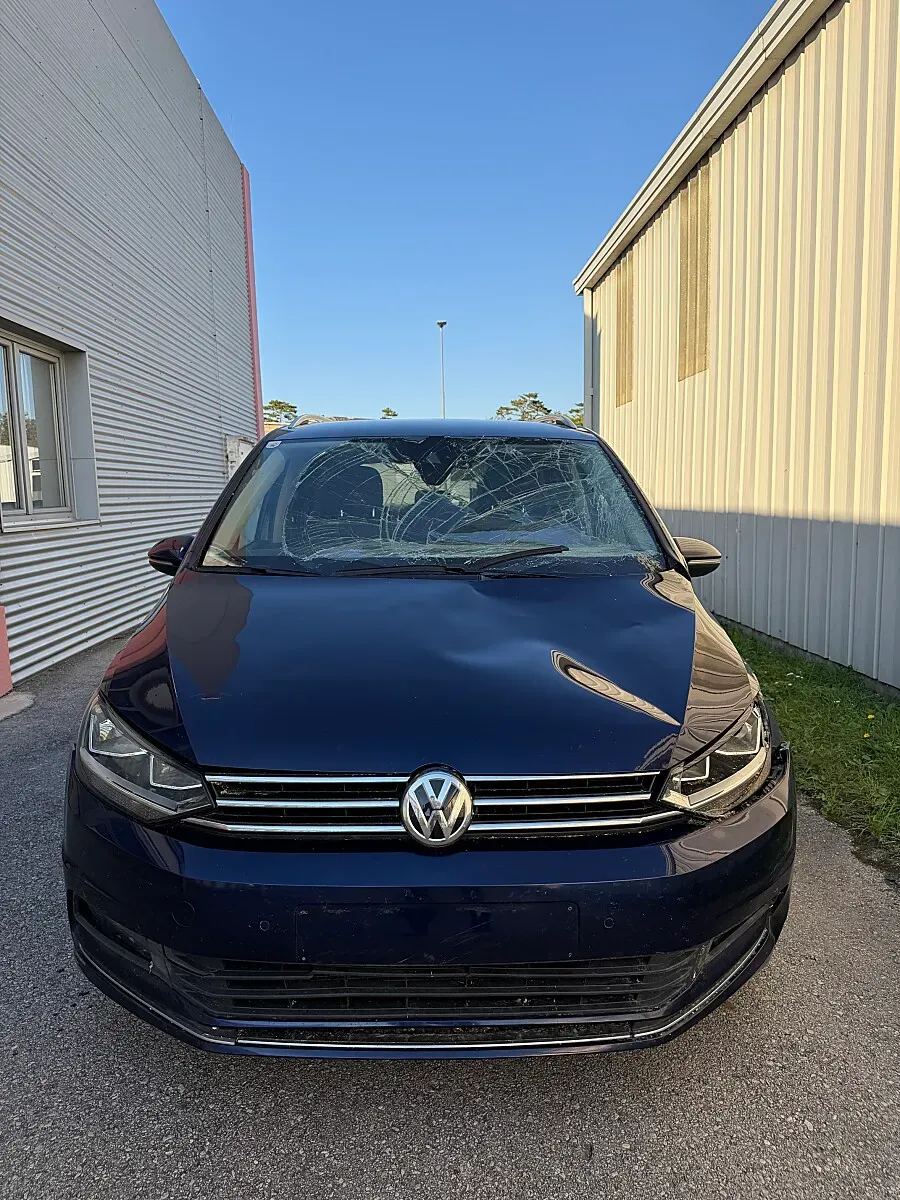 Volkswagen Touran 2020 photo 3