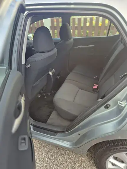 Toyota Auris 2009 photo 3