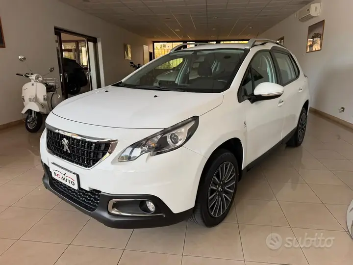 Peugeot 2008 2017 photo 2