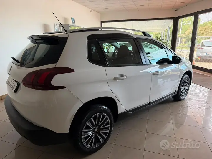Peugeot 2008 2017 photo 4