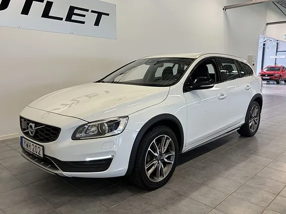 Volvo V60 Cross Country 2018 photo 2