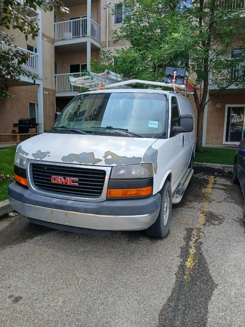 GMC Savana