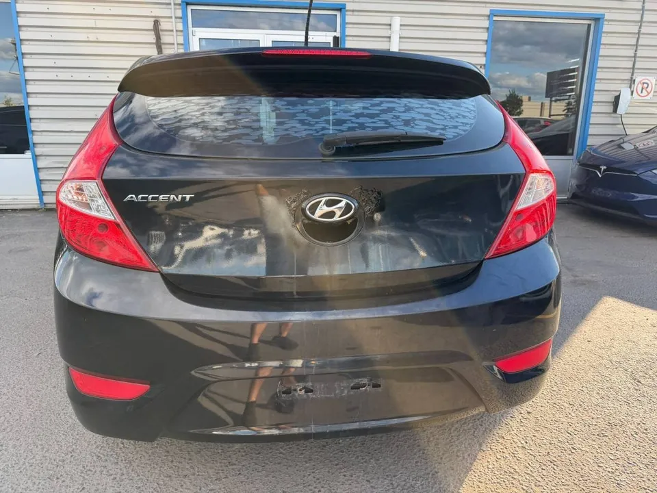 Hyundai Accent 2015 photo 5